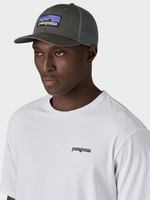 P6 Logo Trucker Cap - Unisex - Forge Grey (grå)
