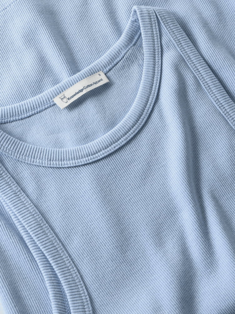 KNOWLEDGE COTTON APPAREL Racer Rib Top - Dame - Skyway