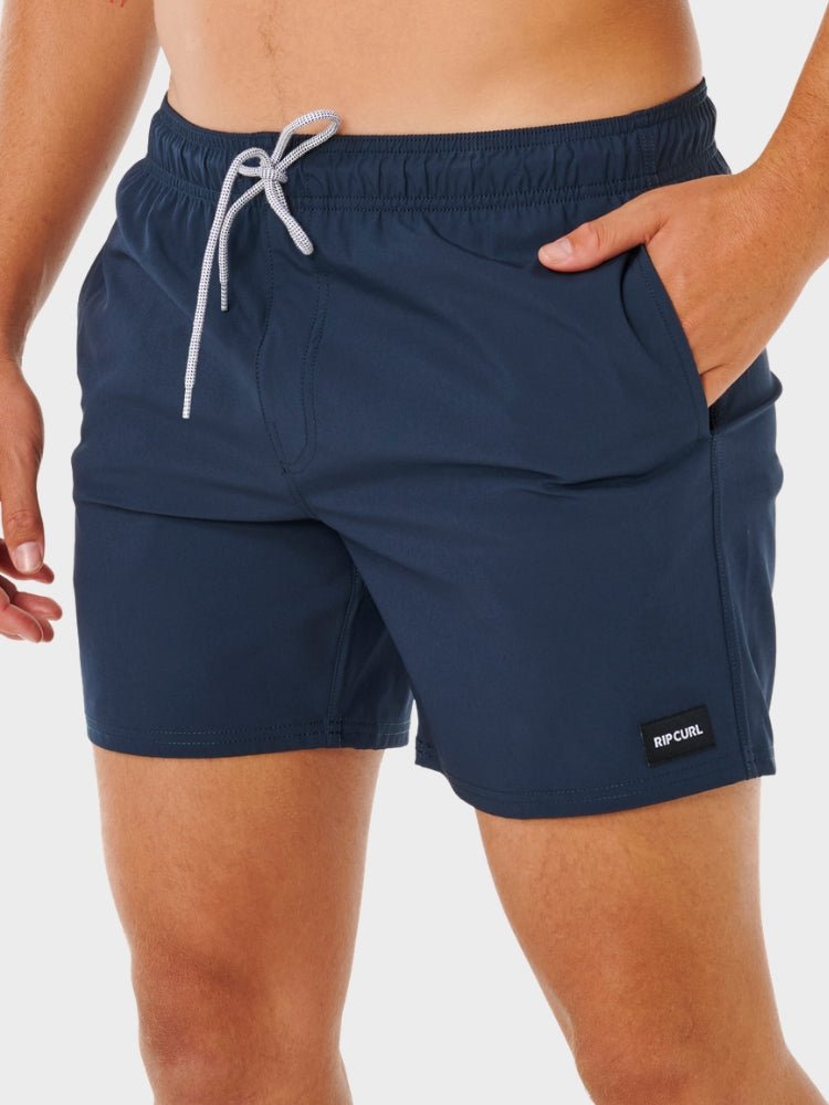 Offset Daily Badeshorts - Herre - Navy - Gumpel & Co