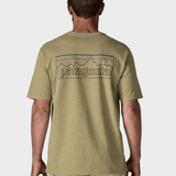 P6 Logo Responsibili Tshirt - Herre - P6 Outline: Gumtree Green - Gumpel & Co