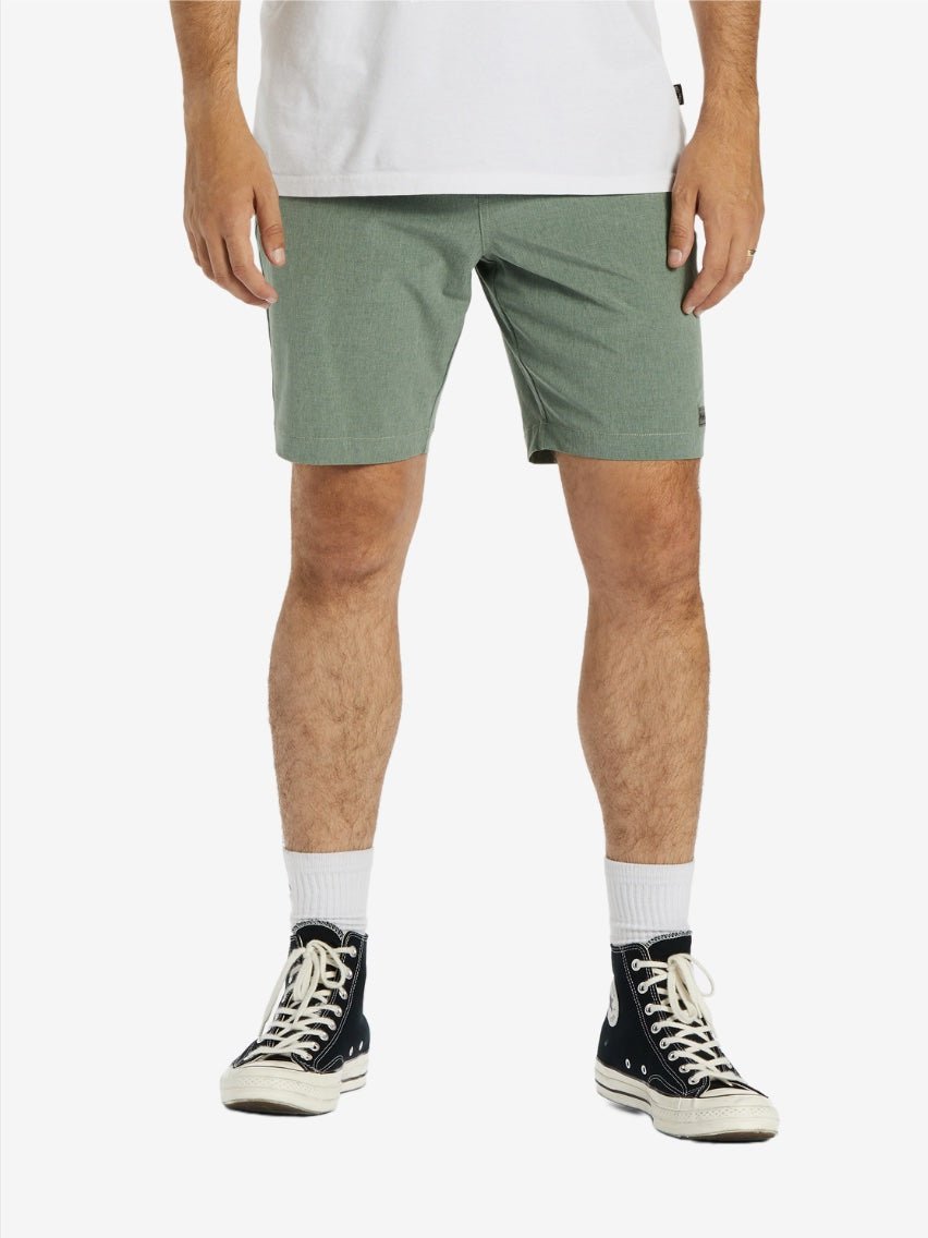 Crossfire Mid - Submersible Shorts for Men - Sage - Gumpel & Co