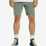 Crossfire Mid - Submersible Shorts for Men - Sage - Gumpel & Co