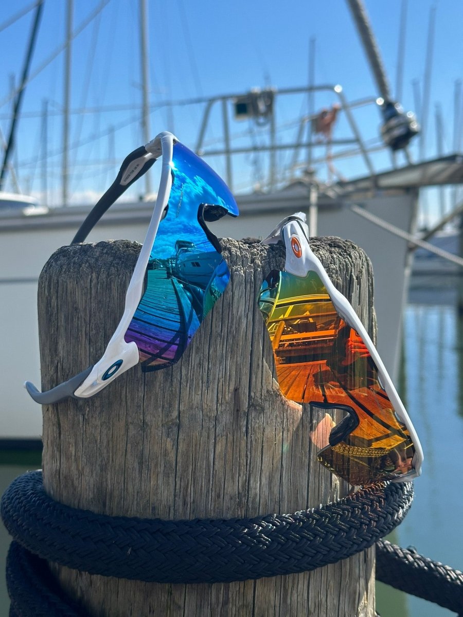 Radar EV Parth Sportsbriller - Polished White Frame/Prizm Sapphire Lenses - Gumpel & Co