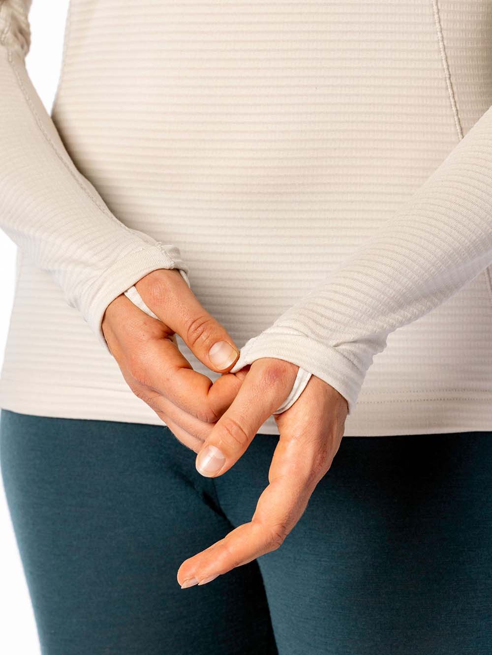 W Defined Light Pullover Midlayer - Dame - Black - Gumpel & Co