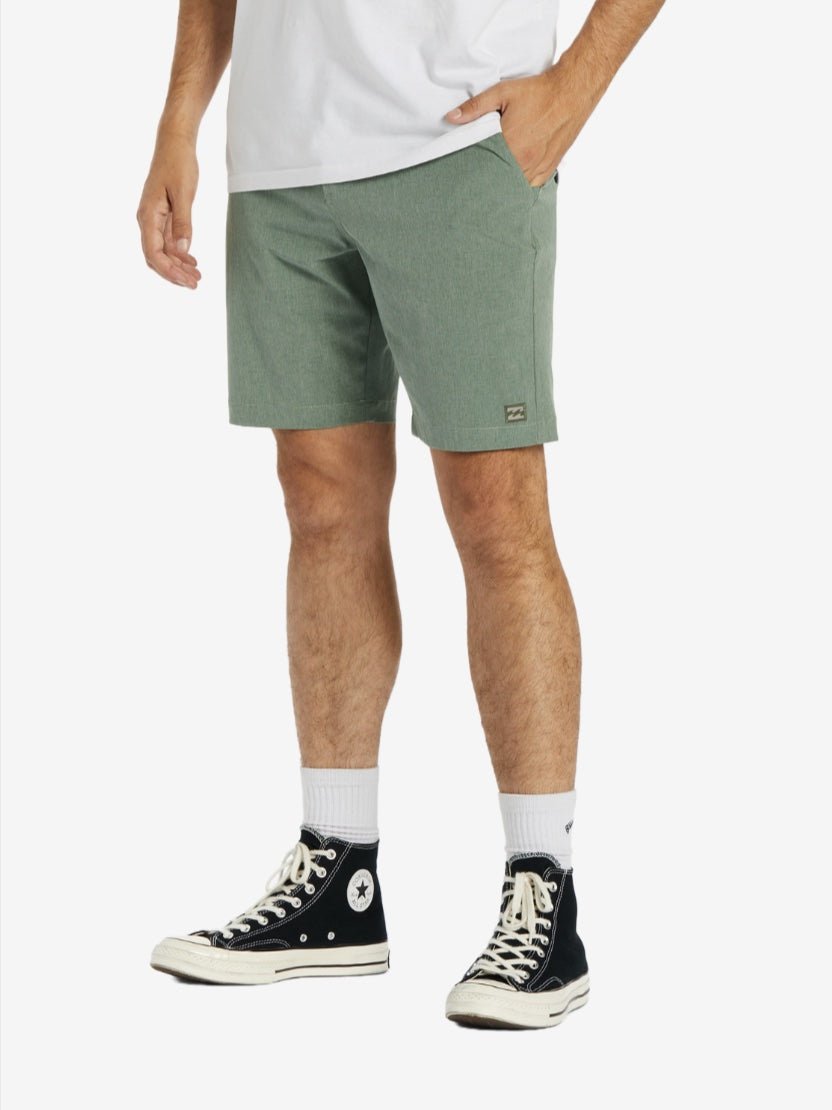 Crossfire Mid - Submersible Shorts for Men - Sage - Gumpel & Co