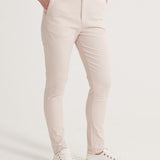 NEW CITY CHINO BUKSER TIL KVINDER | SILVER CLOUD - Gumpel & Co