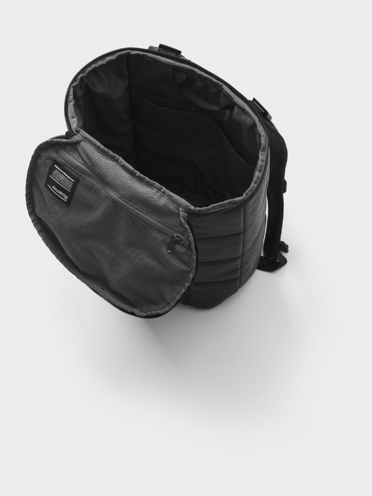 Roamer Duffel Pack 25L - Black Out - Gumpel & Co