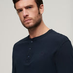 Men's Vintage Logo Embroidered Henley LS Tee - Herre - Eclipse Navy - Gumpel & Co