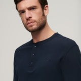 Men's Vintage Logo Embroidered Henley LS Tee - Herre - Eclipse Navy - Gumpel & Co