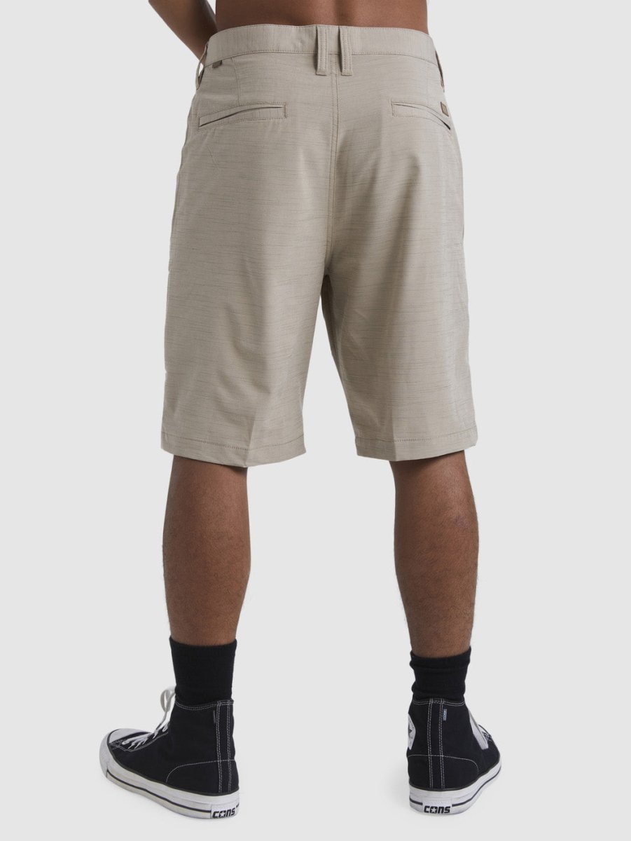 Men's Crossfire Submersible Hybrid Shorts - Herre - Khaki - Gumpel & Co