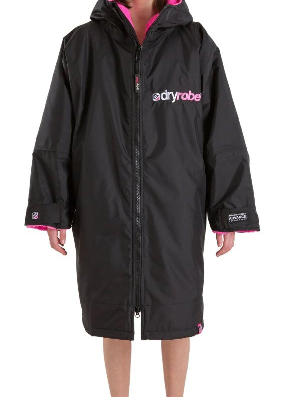 Kid's Advance Long Sleeve Surf Poncho | Børn | Black/Pink - Gumpel & Co