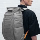Hugger Backpack 30L - Sand Grey - Gumpel & Co