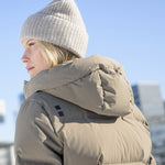 Thundra Dunfrakke - Dame - Dark Sand - Gumpel & Co