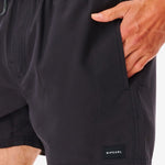 Offset Volley 15 Boardshort - Herre - Black - Gumpel & Co