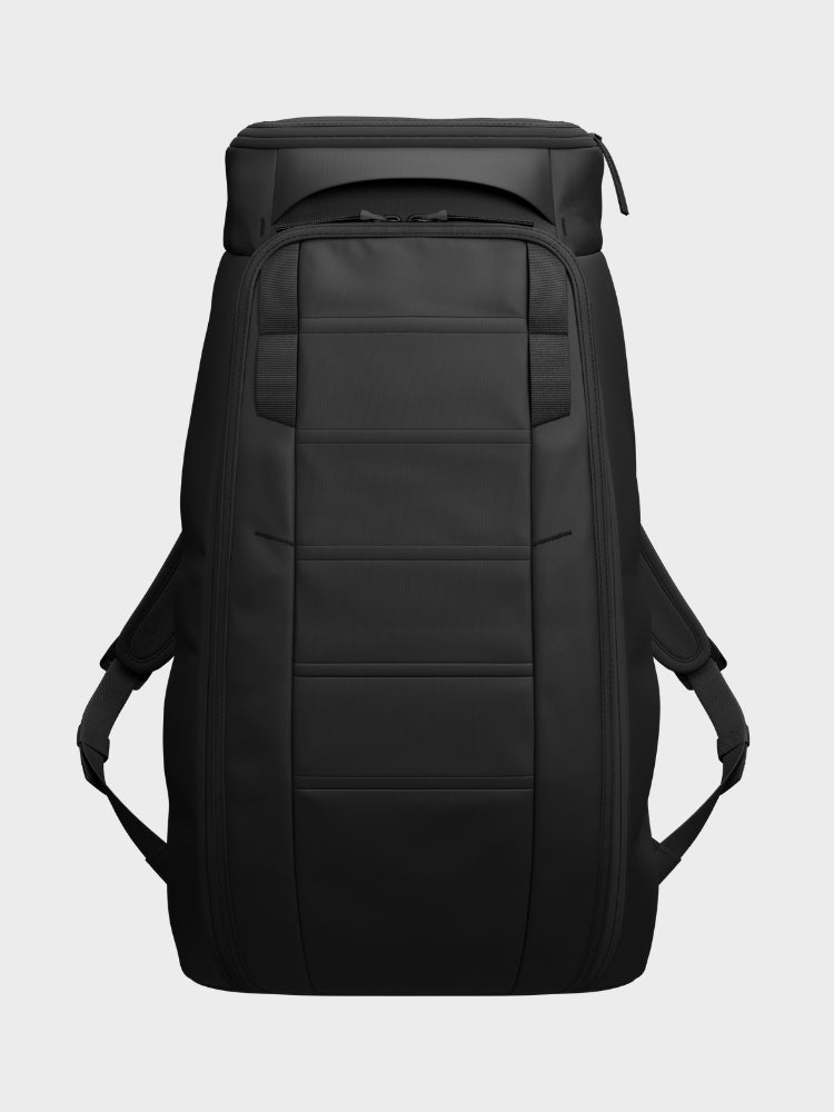 Hugger Backpack 25L - Black Out - Gumpel & Co