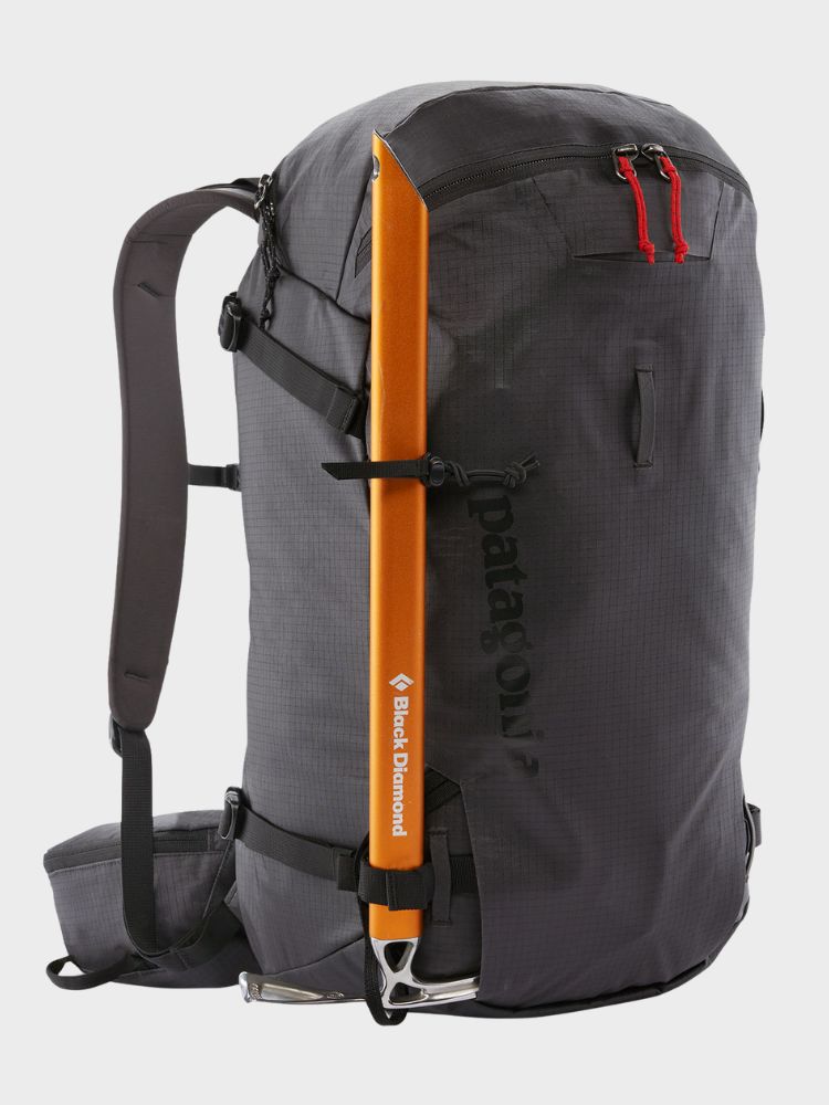 Powslayer Backpack 38L - Unisex - Black - Gumpel & Co