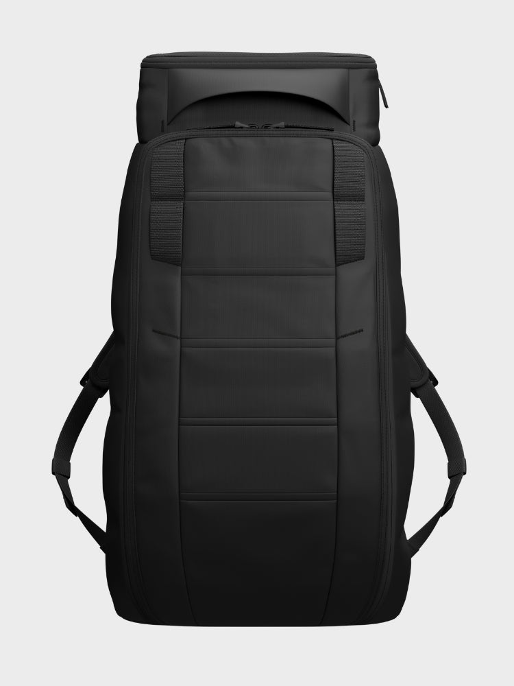 Hugger Backpack 30L - Black Out - Gumpel & Co