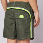 Men's Iconic Stretch Waist Mid - Length Badeshorts - Herre - Army Green - Gumpel & Co