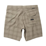 Solid Sets Print 18.5 Boardshorts | Men | Khaki - Gumpel & Co