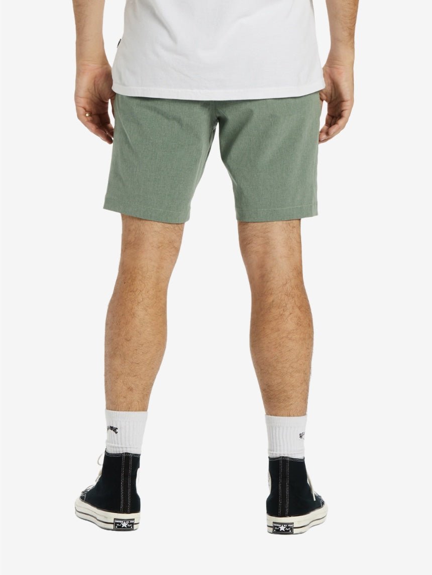 Crossfire Mid - Submersible Shorts for Men - Sage - Gumpel & Co