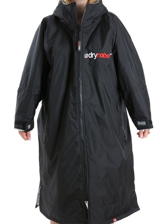 Advance Long Sleeve Poncho | Voksne | Black/Grey - Gumpel & Co