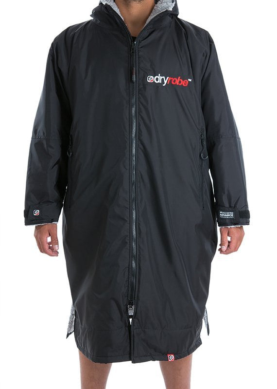 Advance Long Sleeve Poncho | Voksne | Black/Grey - Gumpel & Co