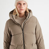 Thundra Dunfrakke - Dame - Dark Sand - Gumpel & Co