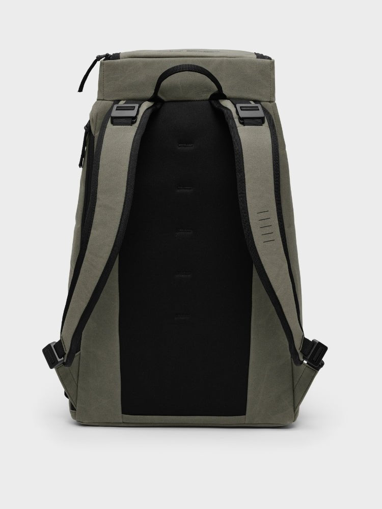 Hugger Backpack 30L - Forest Green - Gumpel & Co