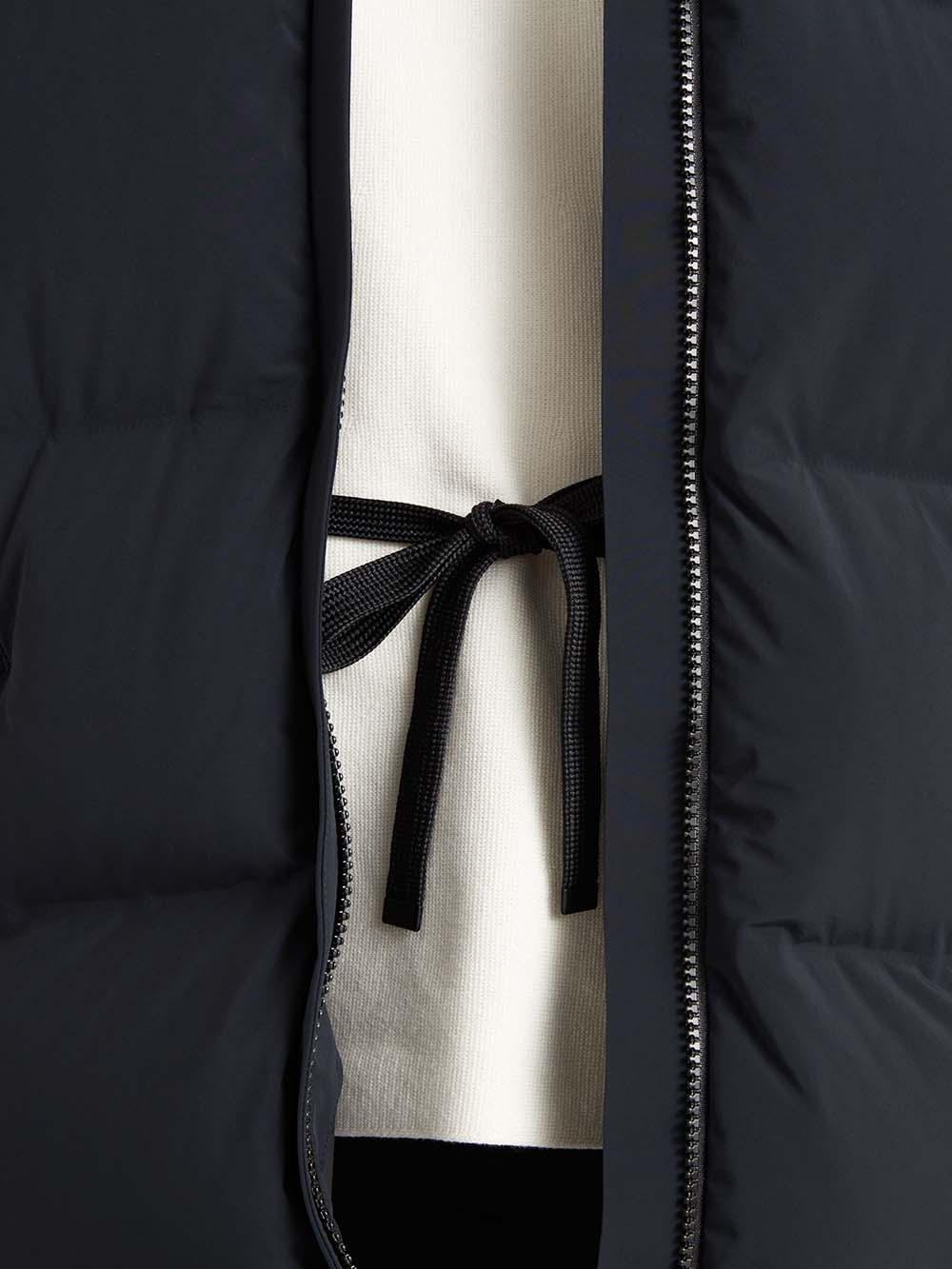 Helix Frakke - Dame - Sort - Gumpel & Co