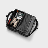 Roamer Pro Split Duffel 70L - Black Out - Gumpel & Co