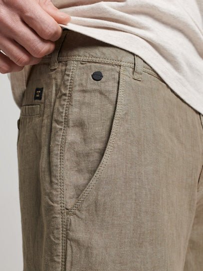 Men's Overfarvede Shorts i Hør - Herre - Washed Khaki - Gumpel & Co