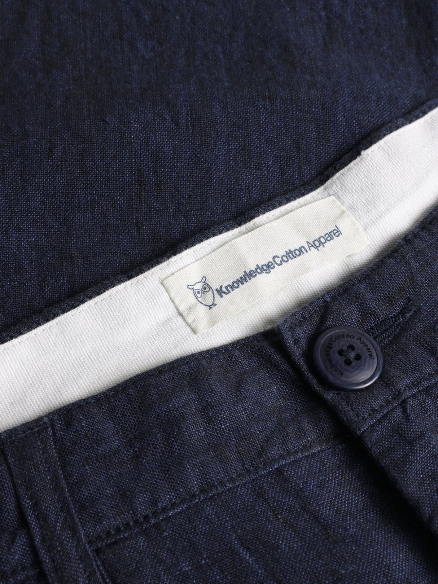 Men's - CHUCK REGULAR LINEN SHORTS - Total Eclipse - Gumpel & Co