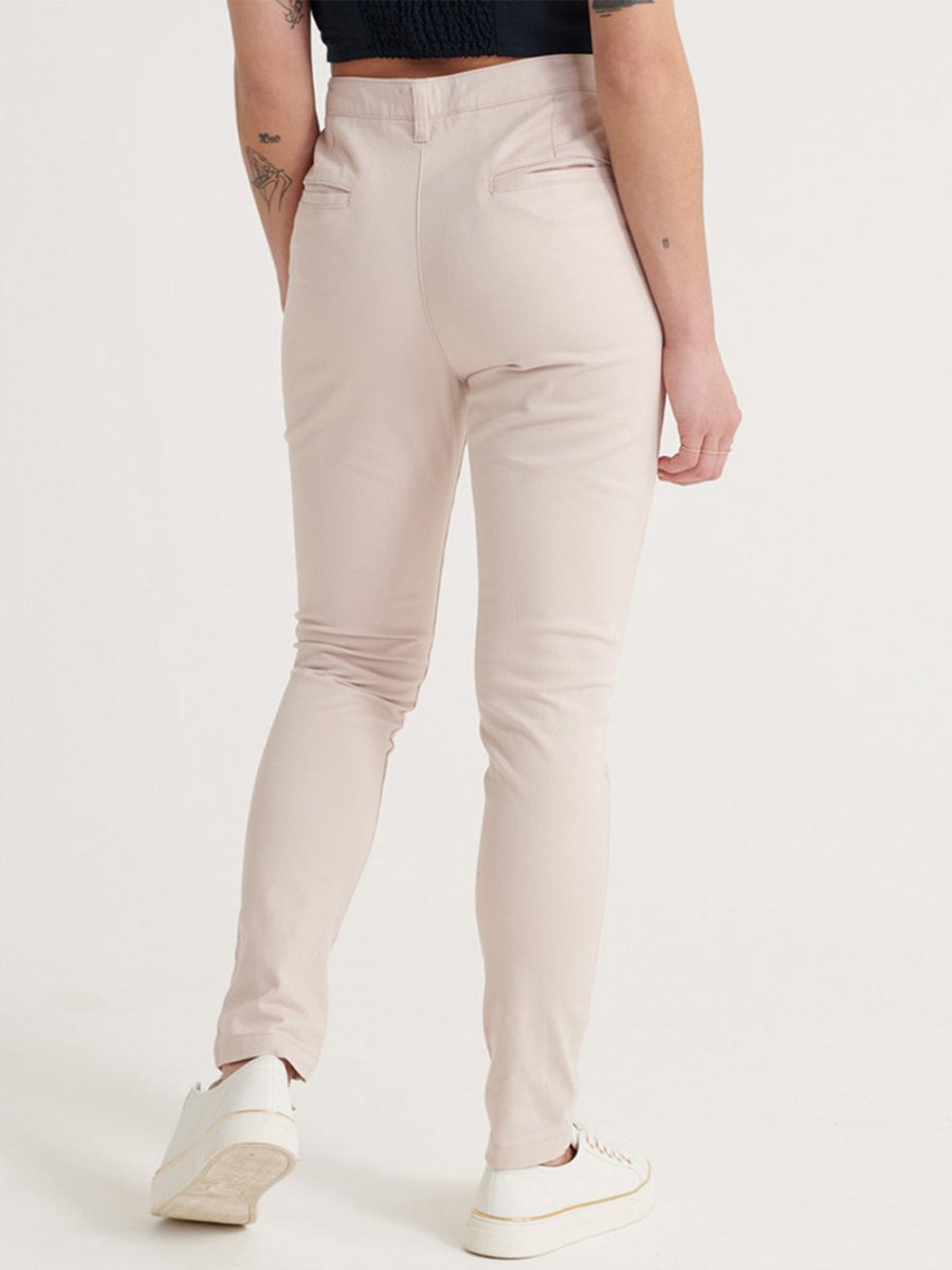 NEW CITY CHINO BUKSER TIL KVINDER | SILVER CLOUD - Gumpel & Co