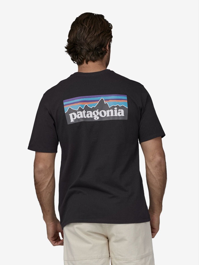 P 6 Logo Responsibili Tshirt - Herre - Sort - Gumpel & Co