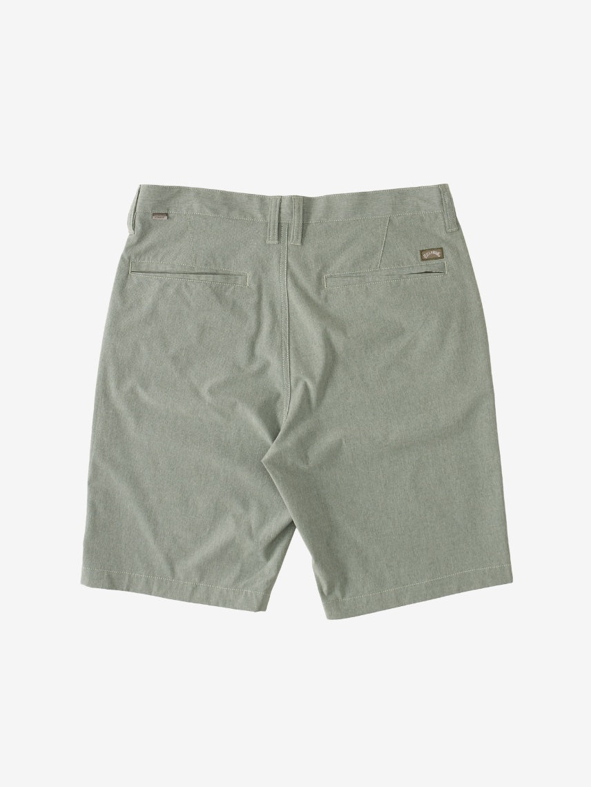 Crossfire Mid - Submersible Shorts for Men - Sage - Gumpel & Co