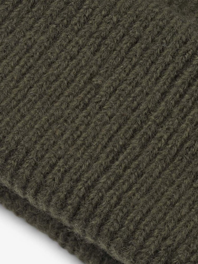 UNRAVEL Base Beanie - Unisex - Army - Gumpel & Co