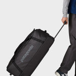 Black Hole Wheel Duffel 100L - Sort - Gumpel & Co